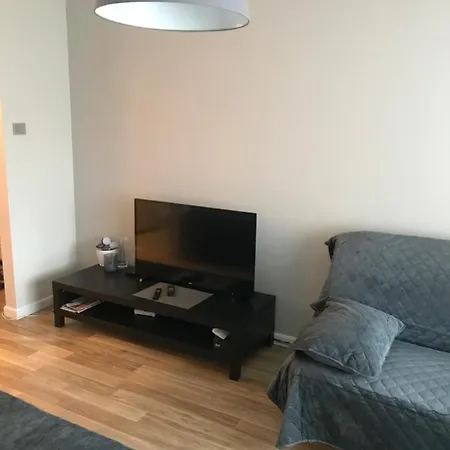 1-bedroom In Centre Apartment *